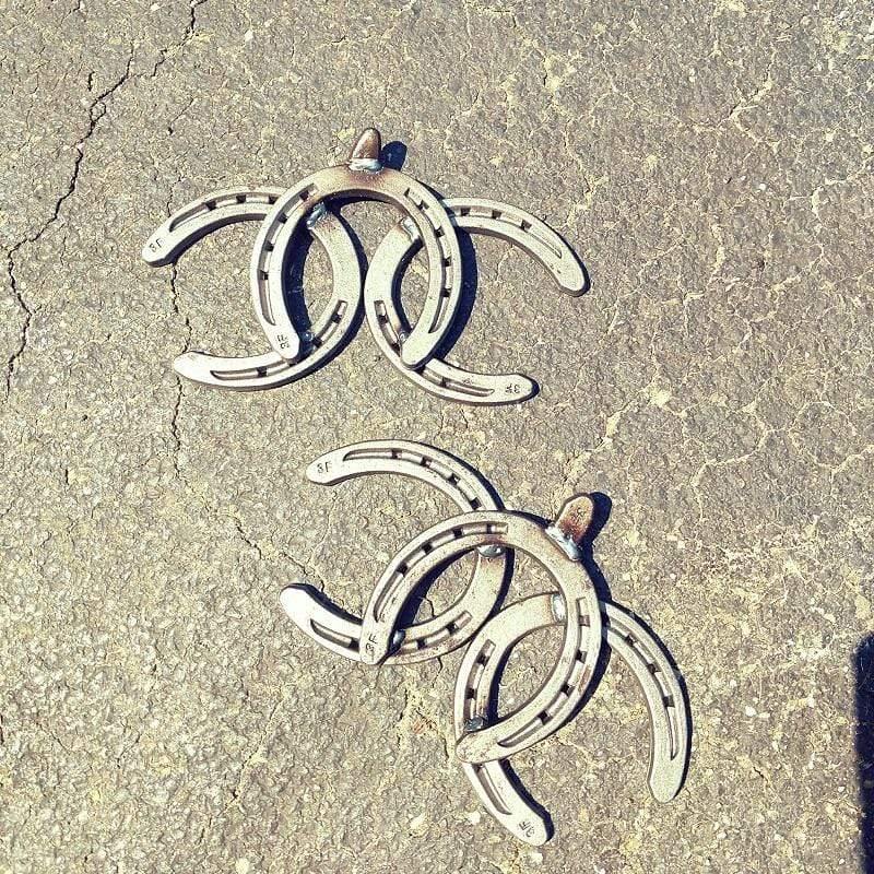 2 Metal Horseshoe Sea Turtles - Black Flag Steel